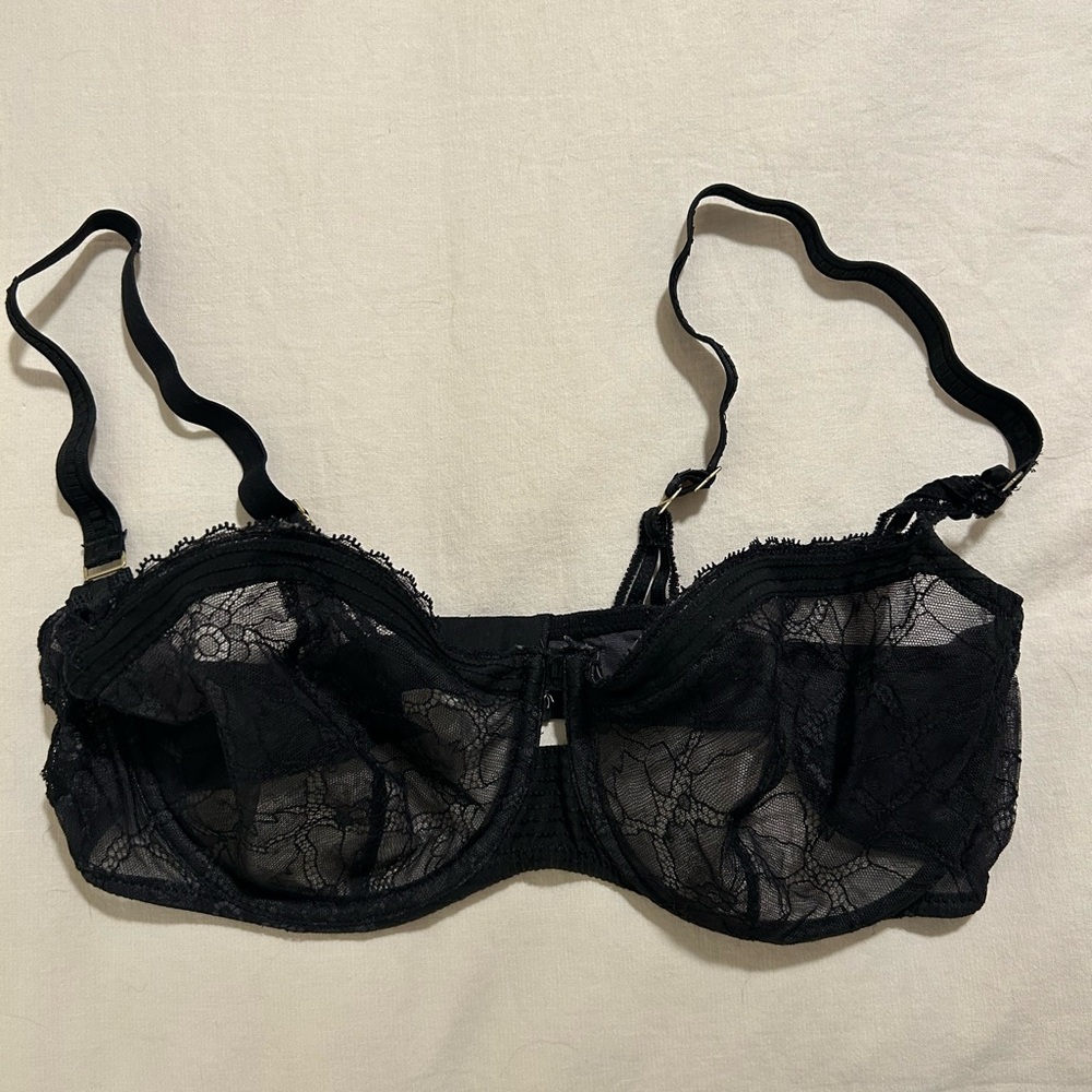 Chantalle Black Lace Bra 34DD